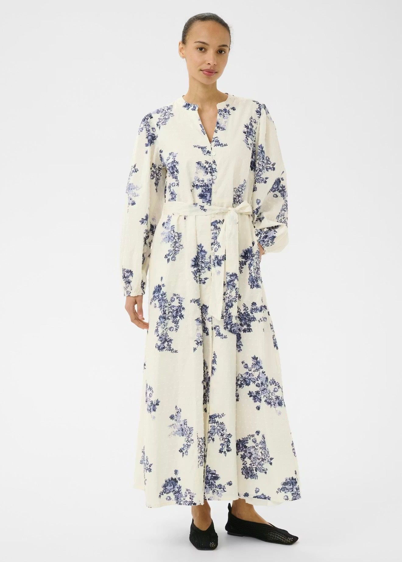 Avirana Dress Blue Shadow Flower