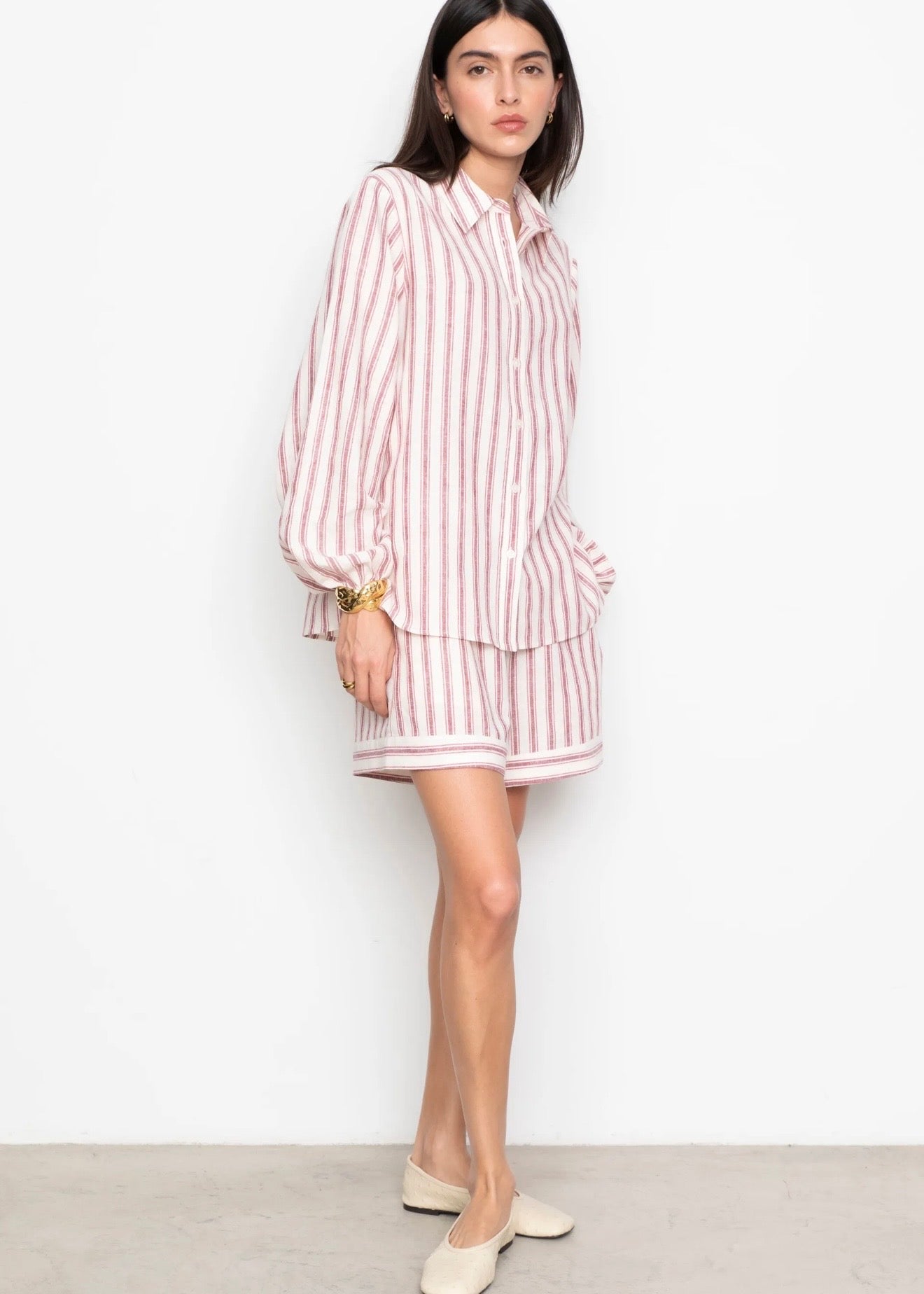 Lilia Short Berry Stripe