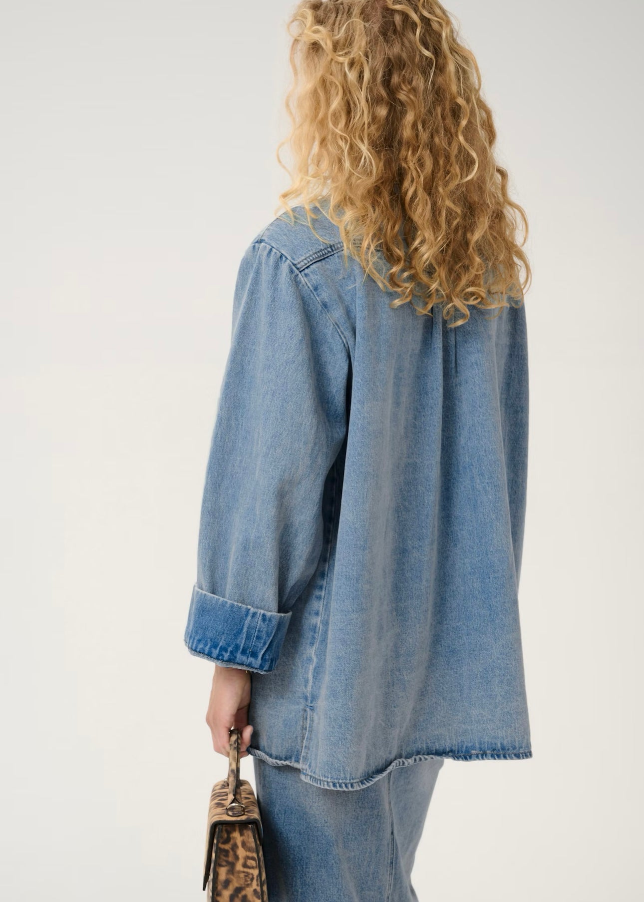 Gestuz Zlaya shirt - Mid Blue Vintage