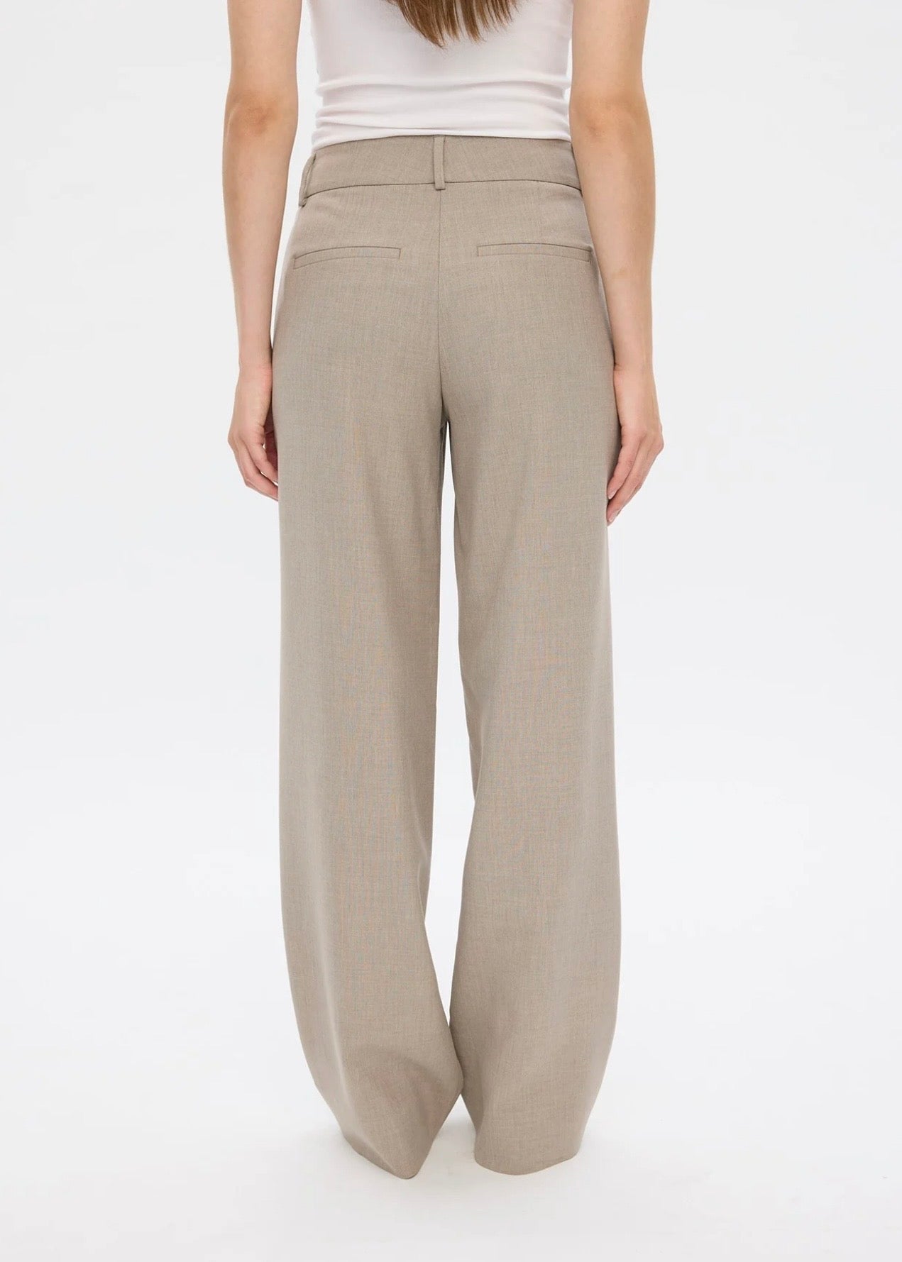 Dena Regular Oak Melange