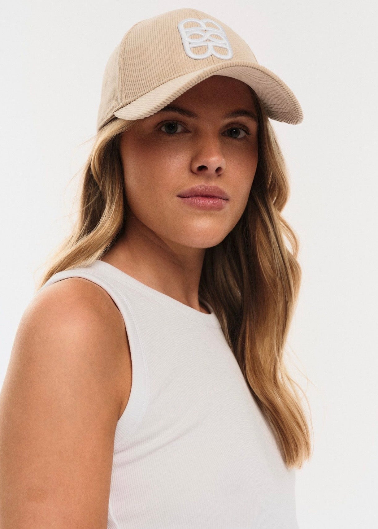 Philly Cord Caps Beige