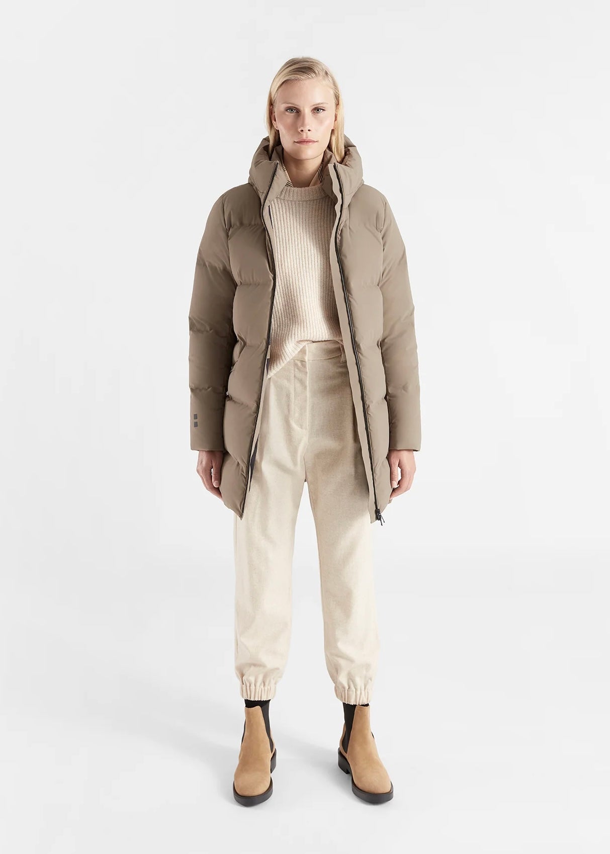 Thundra Parka Dark Sand