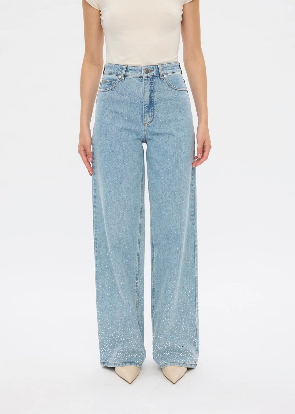 Abby Regular Light Rinse Rhinestone