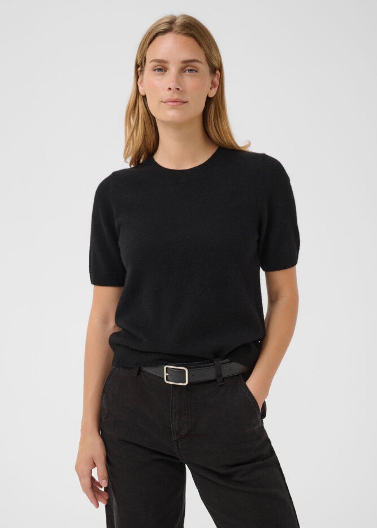 Everlotta Black
