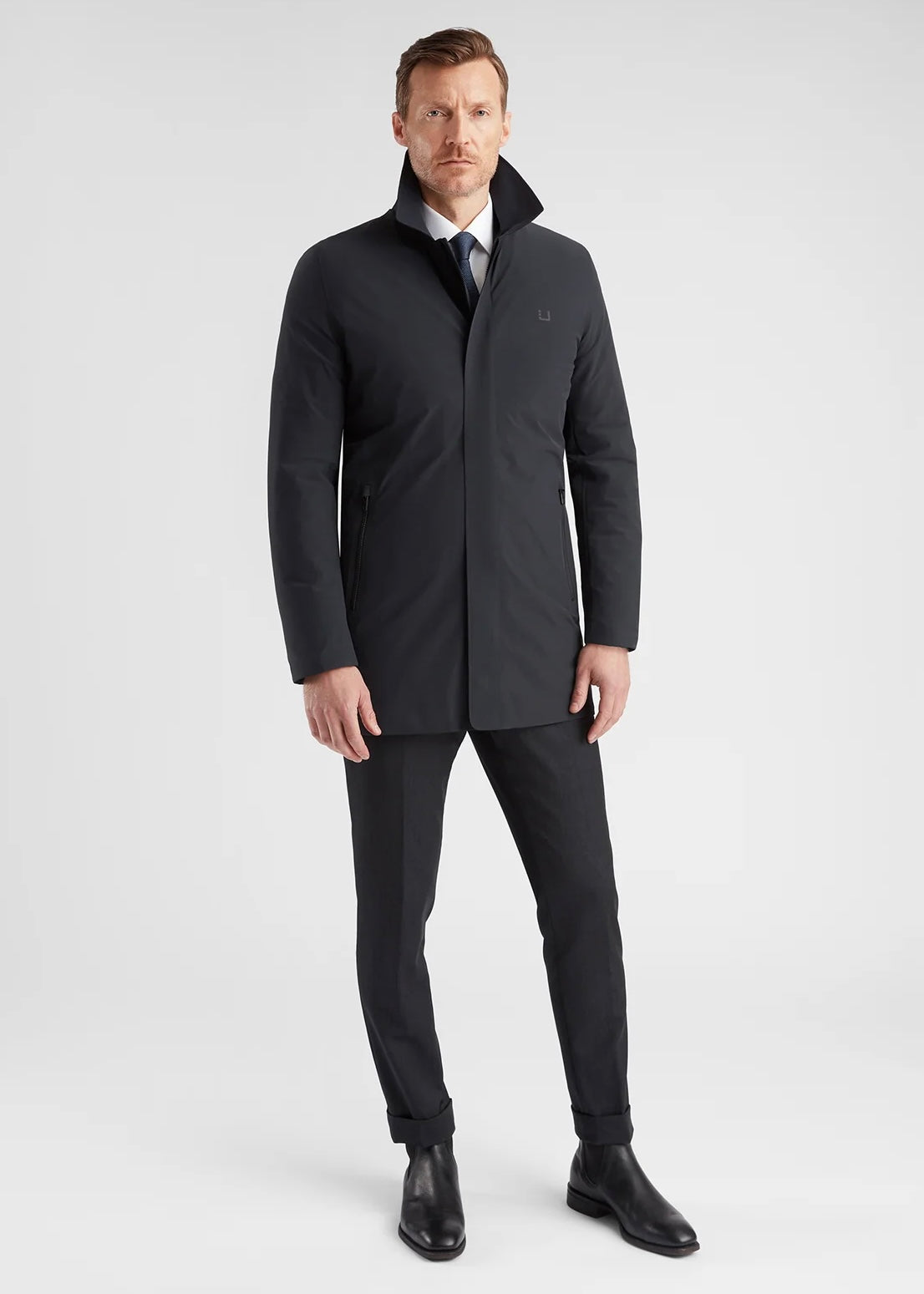 Regulator Coat Black