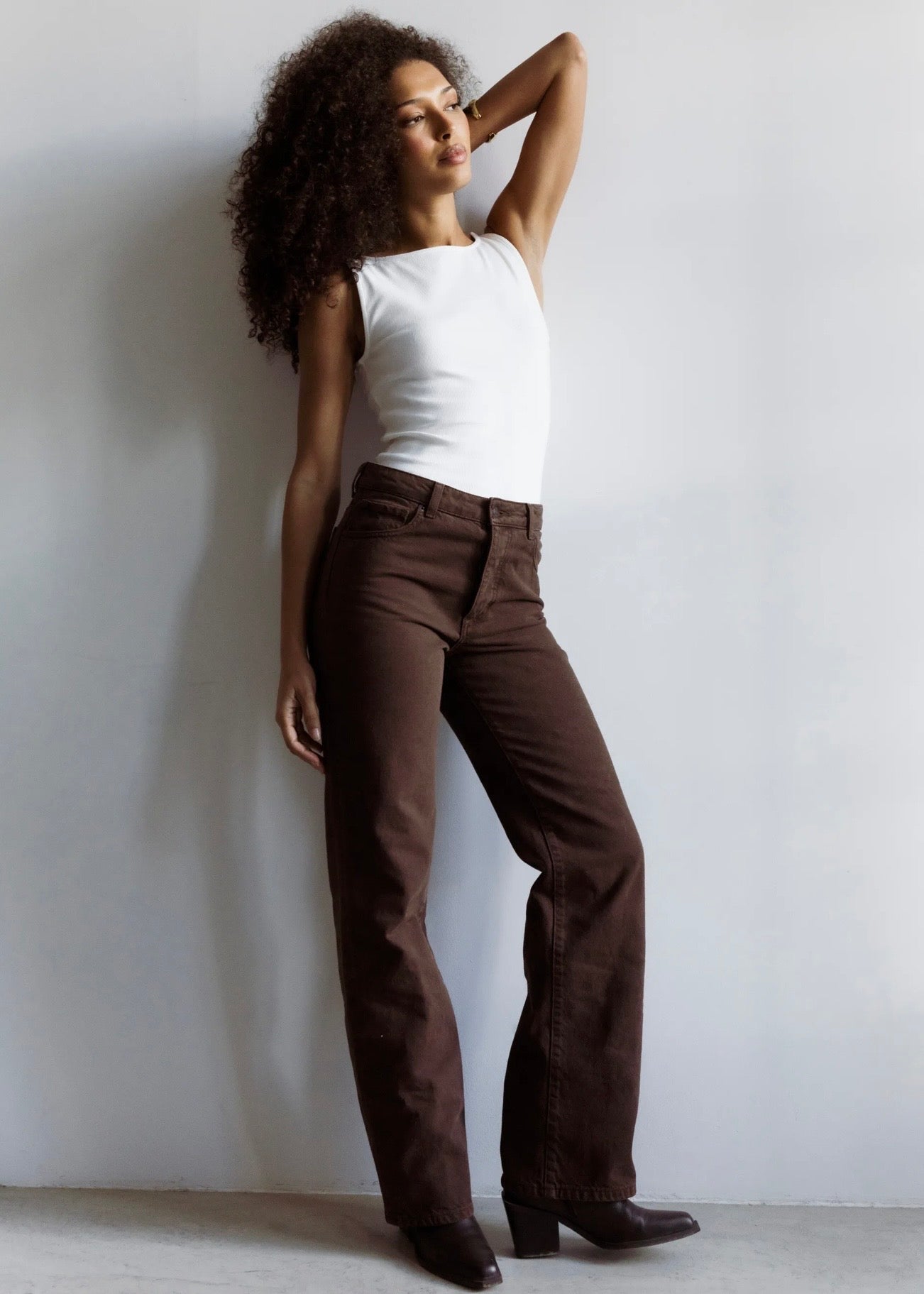 Billie Dark Brown