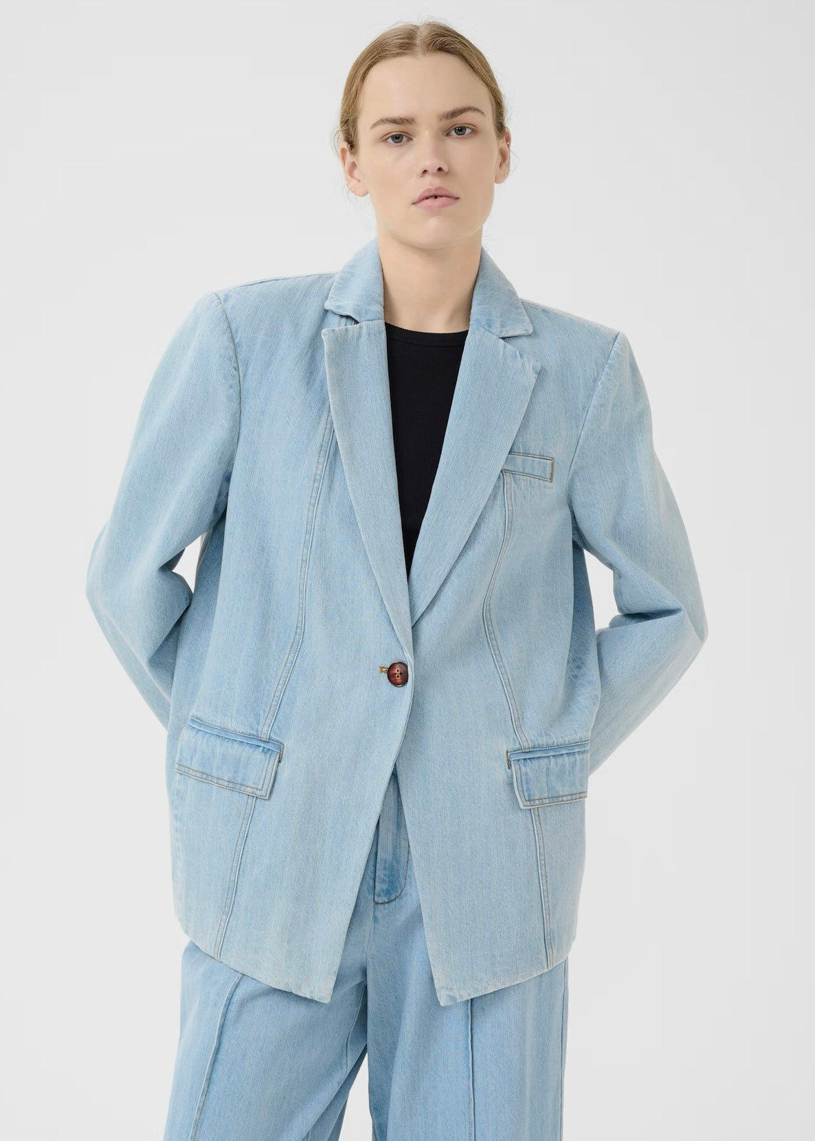 Gestuz Vella blazer - Light Blue Washed