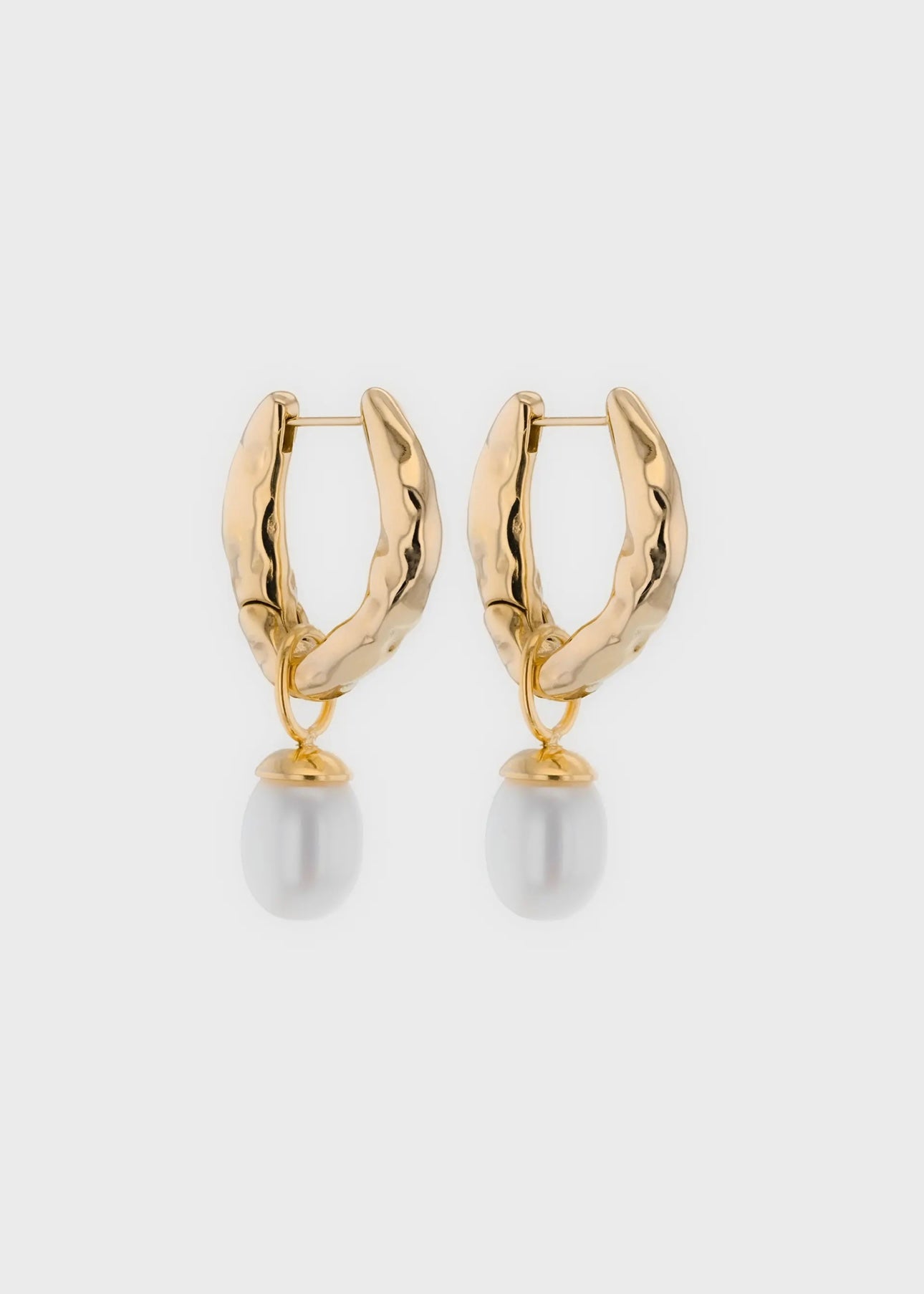 The Pearl Charm Gold