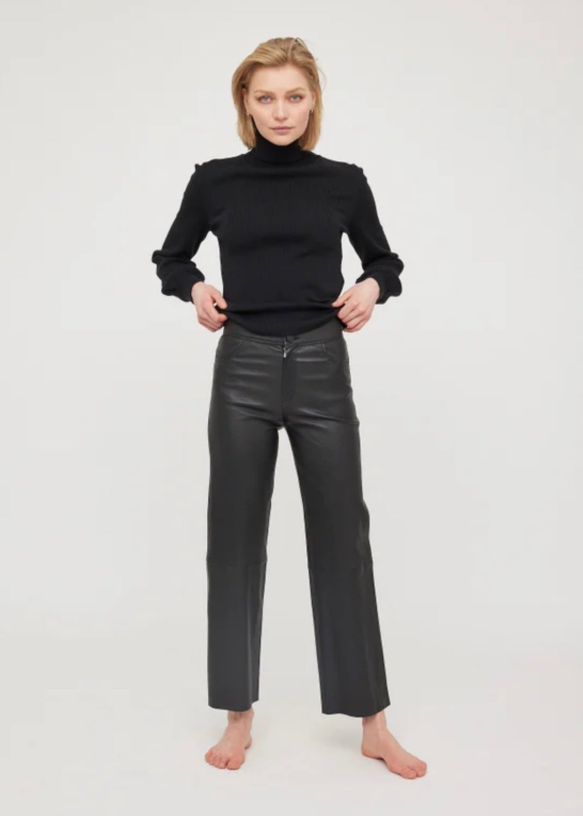 Rosie Merino Sweater Black