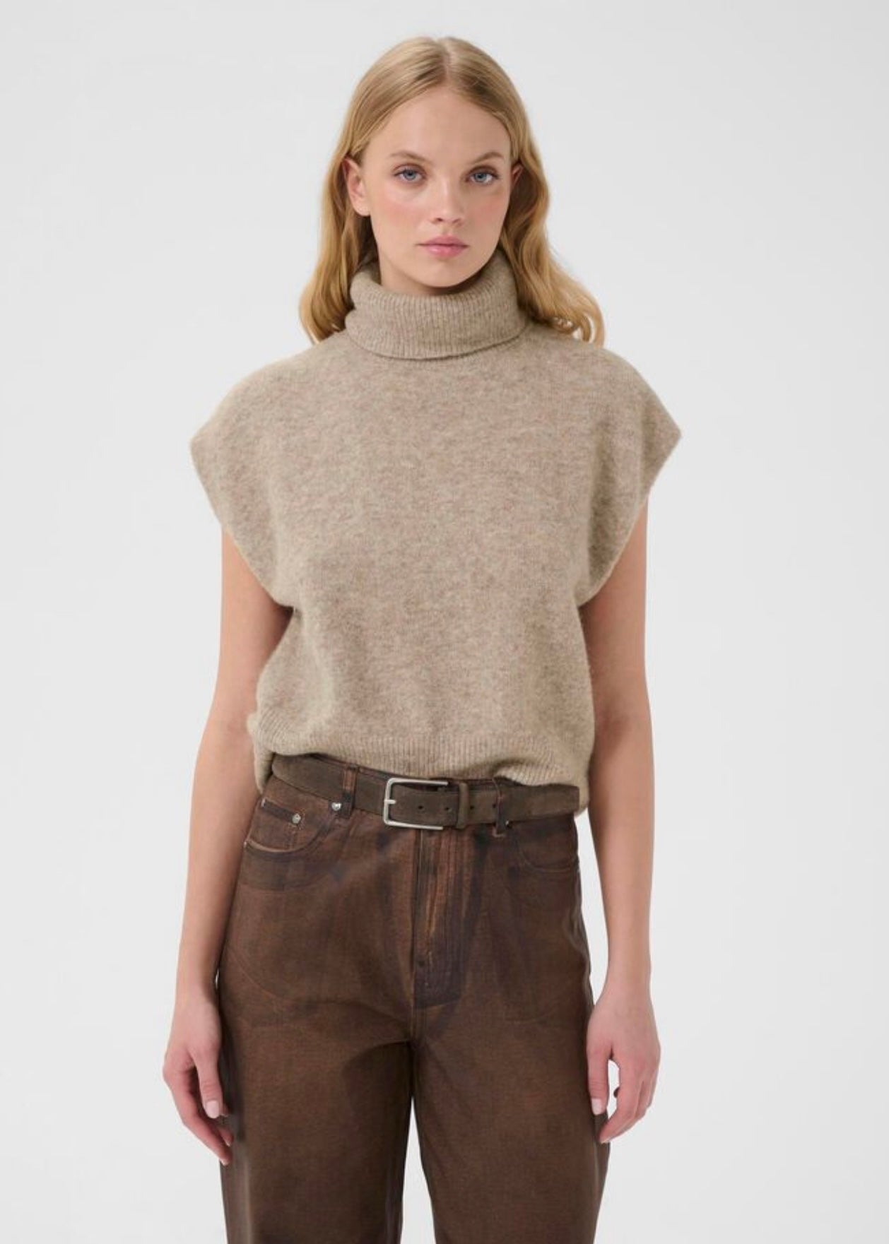 Alpha Waistcoat Warm Sand Melange