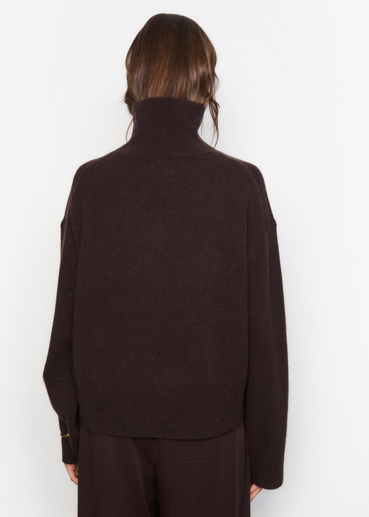 Abigail Knit Dark Brown