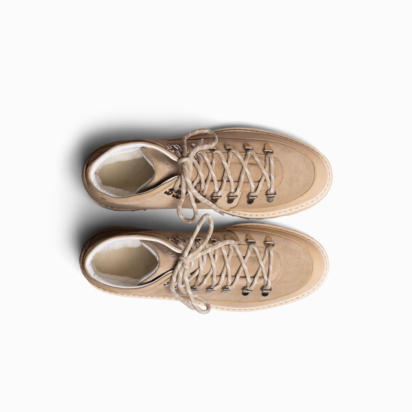 Core Cap Suede Dark Beige