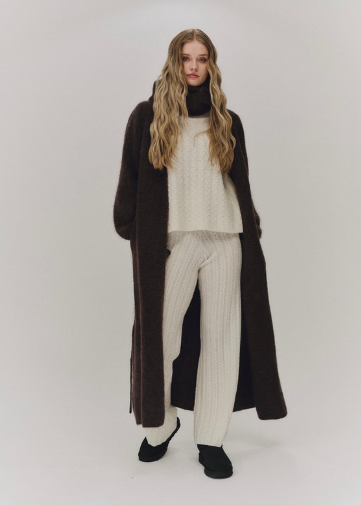 Olivia Chunky Cardigan Dark Brown