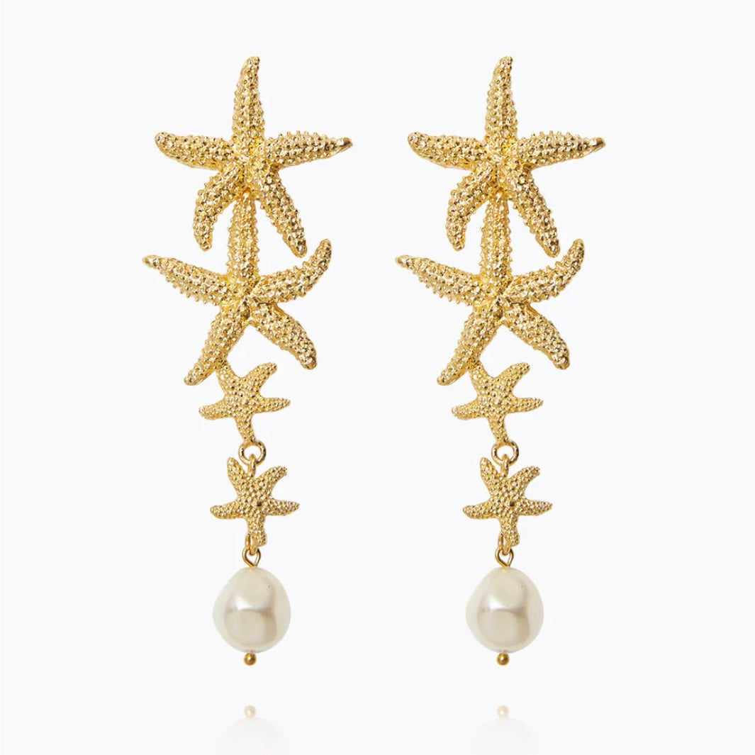 Caroline Svedbom Falling Sea Star earrings Gold Pearl