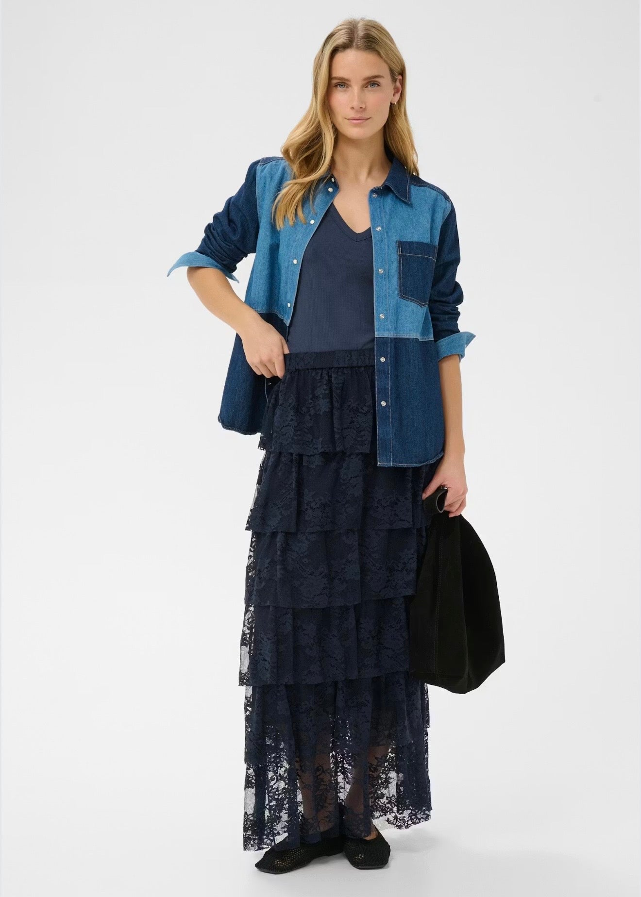 Abiha Skirt After Midnight