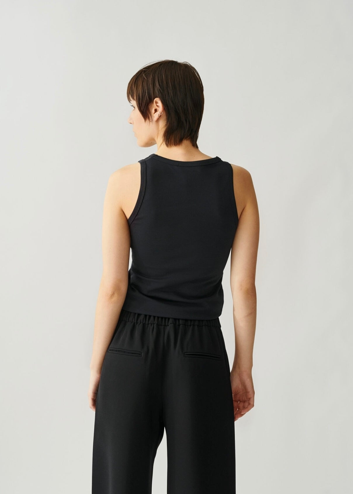 Ella Rib Top Black