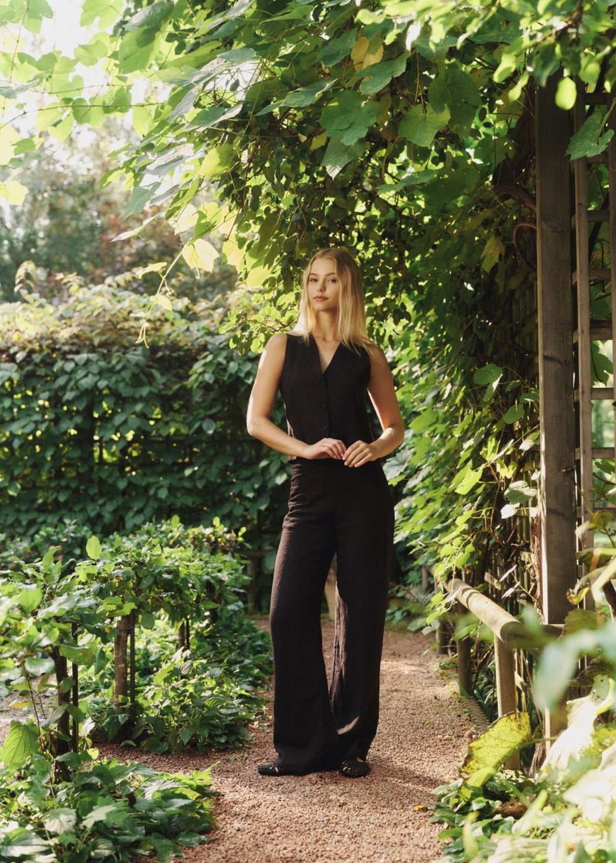 Ella&il Johanne Linen vest - Black