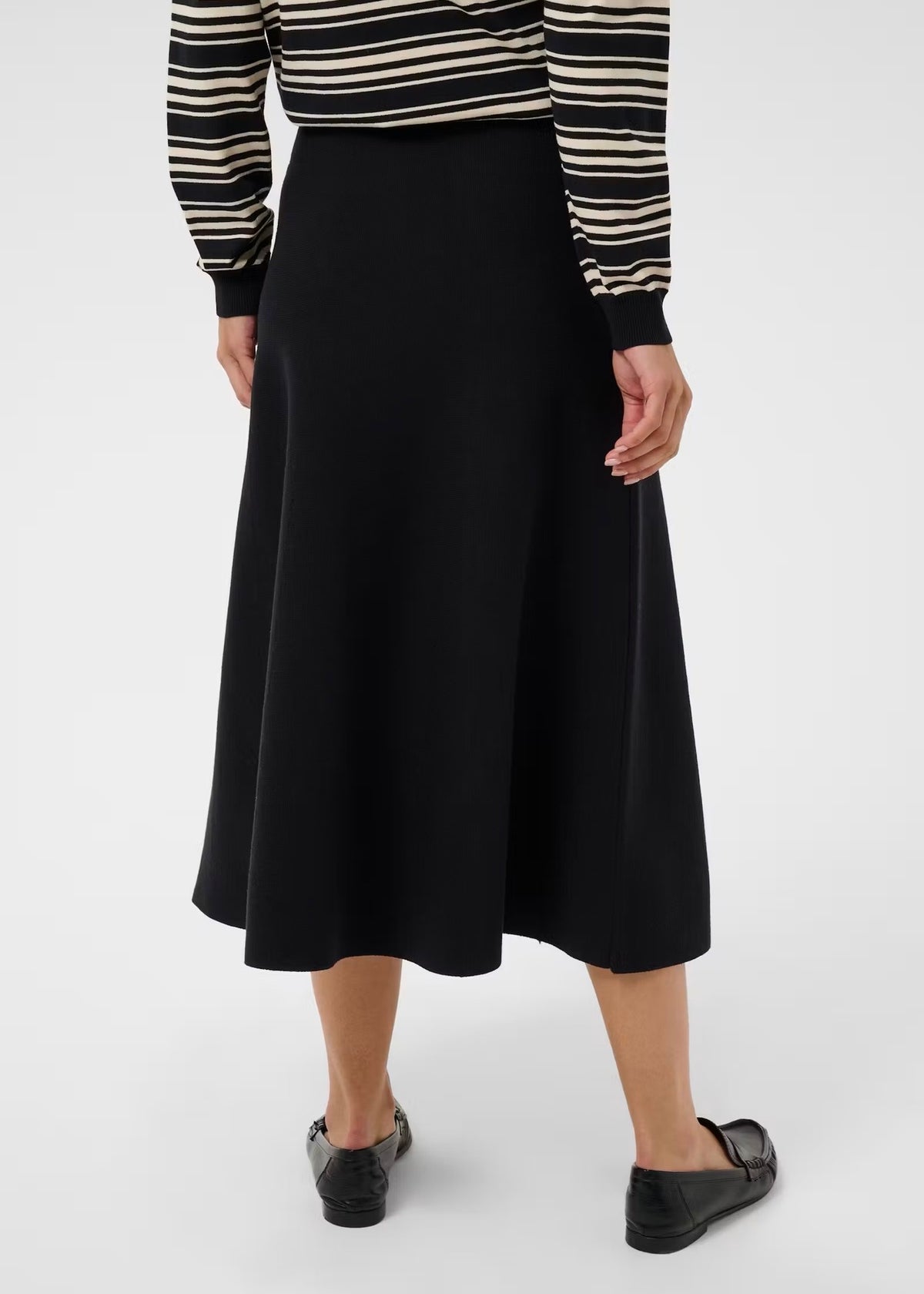 Vikesa Flared Skirt Black