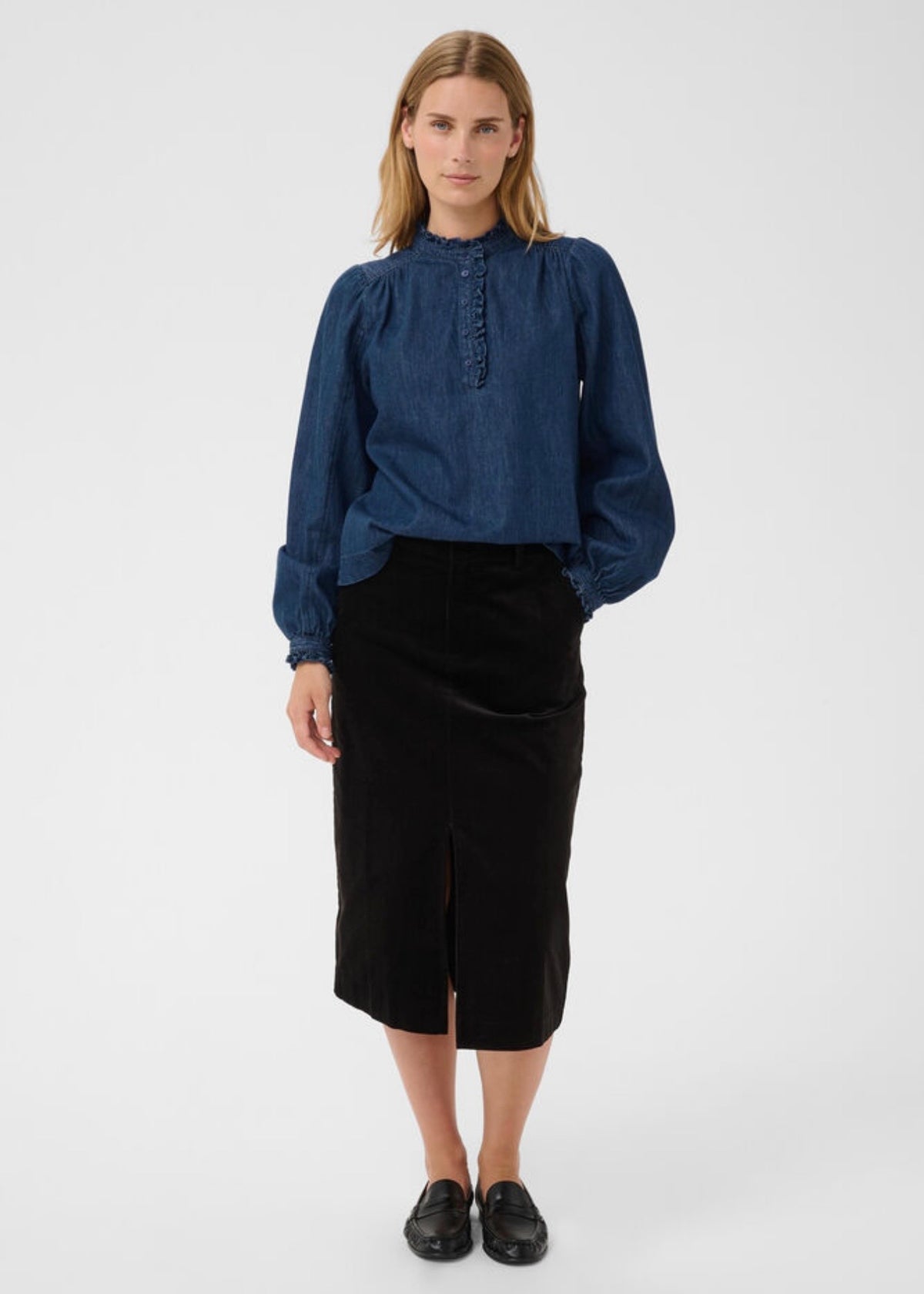 Christence Shirt Medium Dark Blue Denim