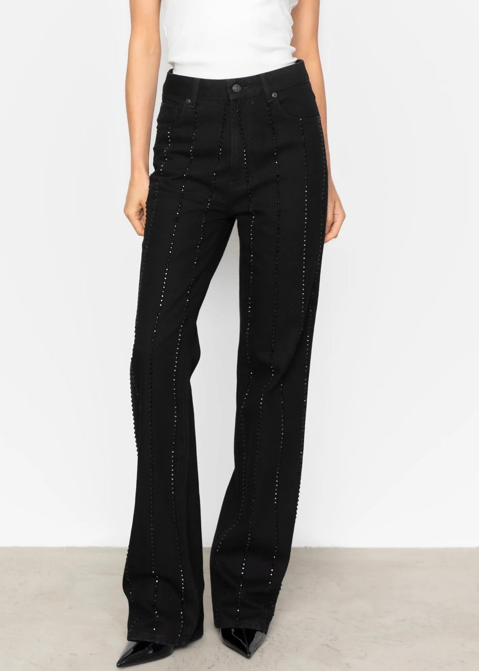 Luca Embellished Black