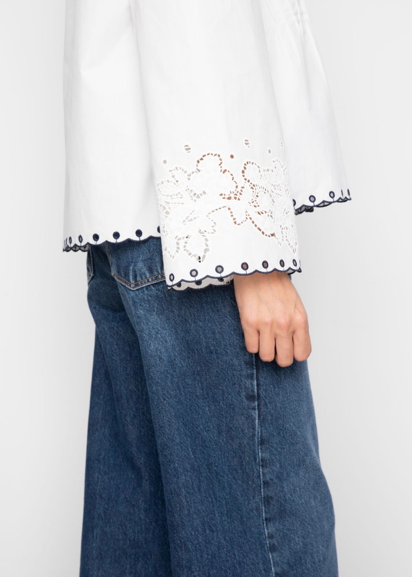 Lynn Blouse White