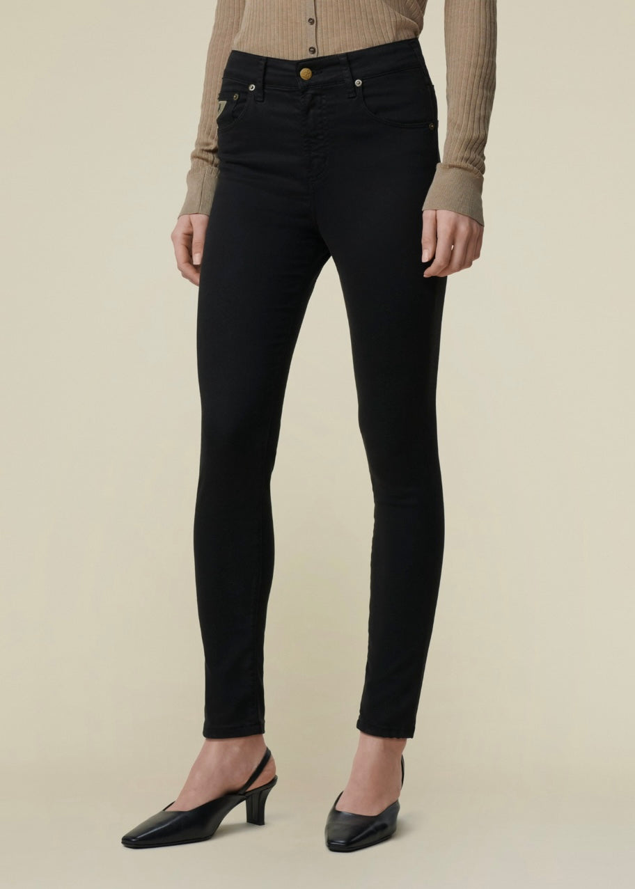 Celia Lea Soft Black