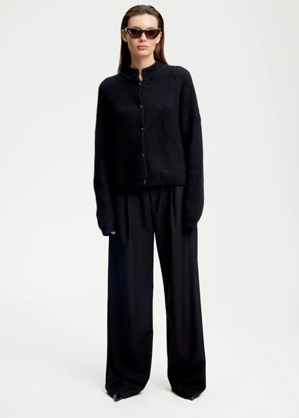 Alpha Short cardigan Black