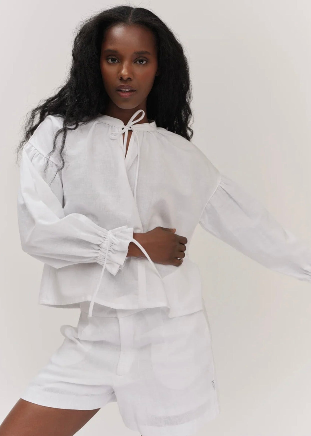 Freya Solid Linen Shorts White