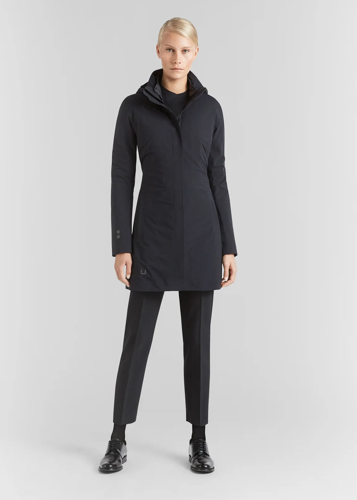 Nova Coat Black