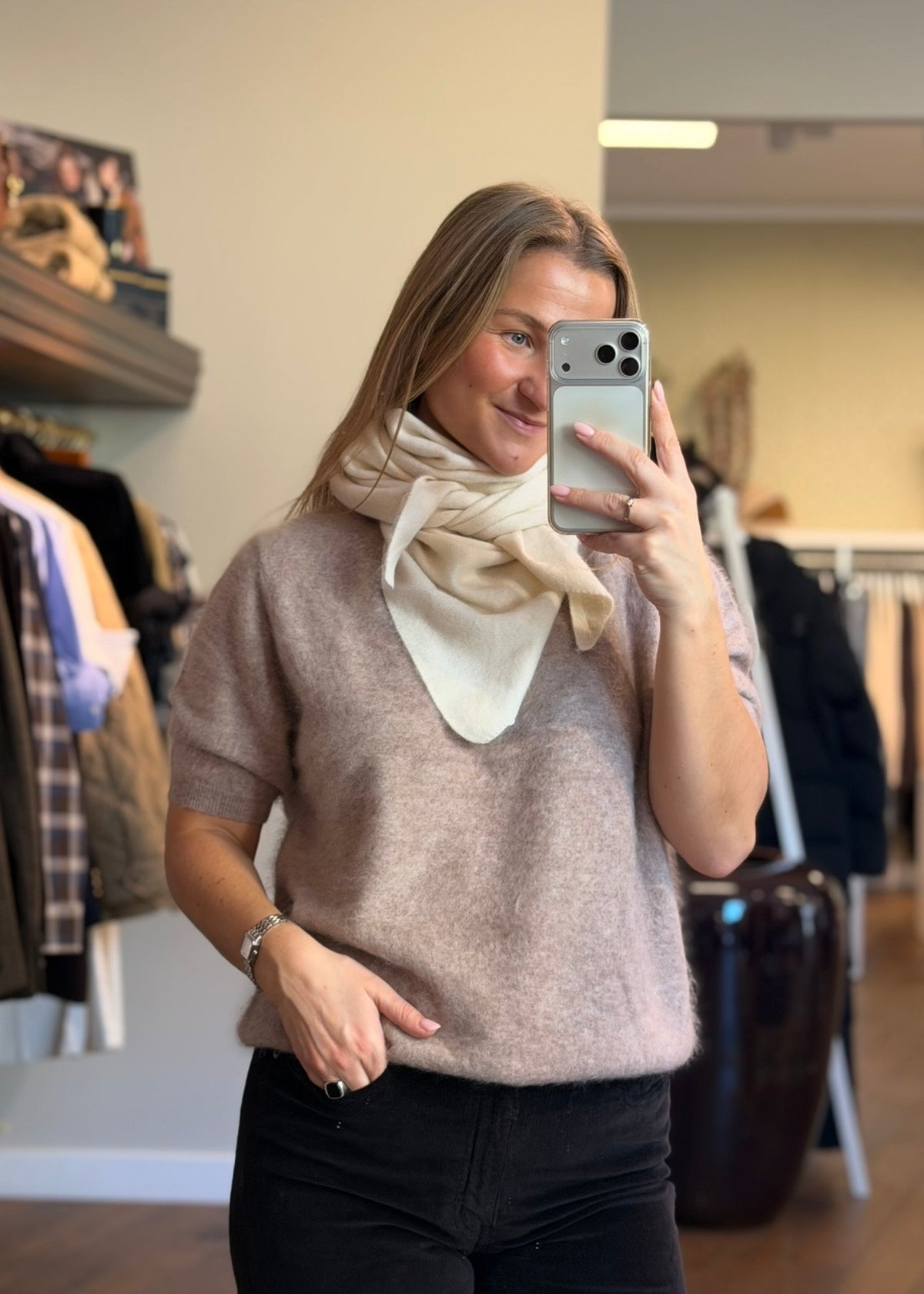 Brushed Cashmere Shawl Offwhite