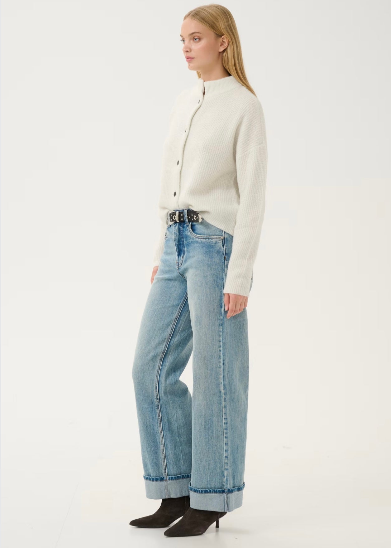 Alpha Shimmer cardigan Ivory with lurex