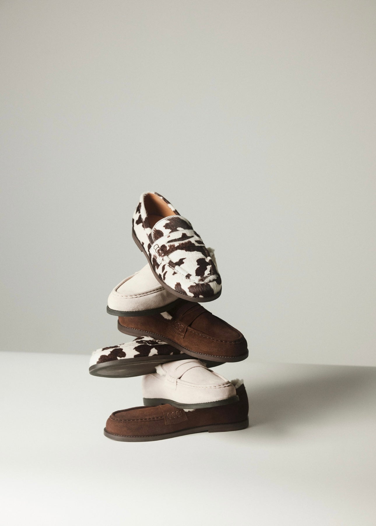 Belle Cowhide White/Brown