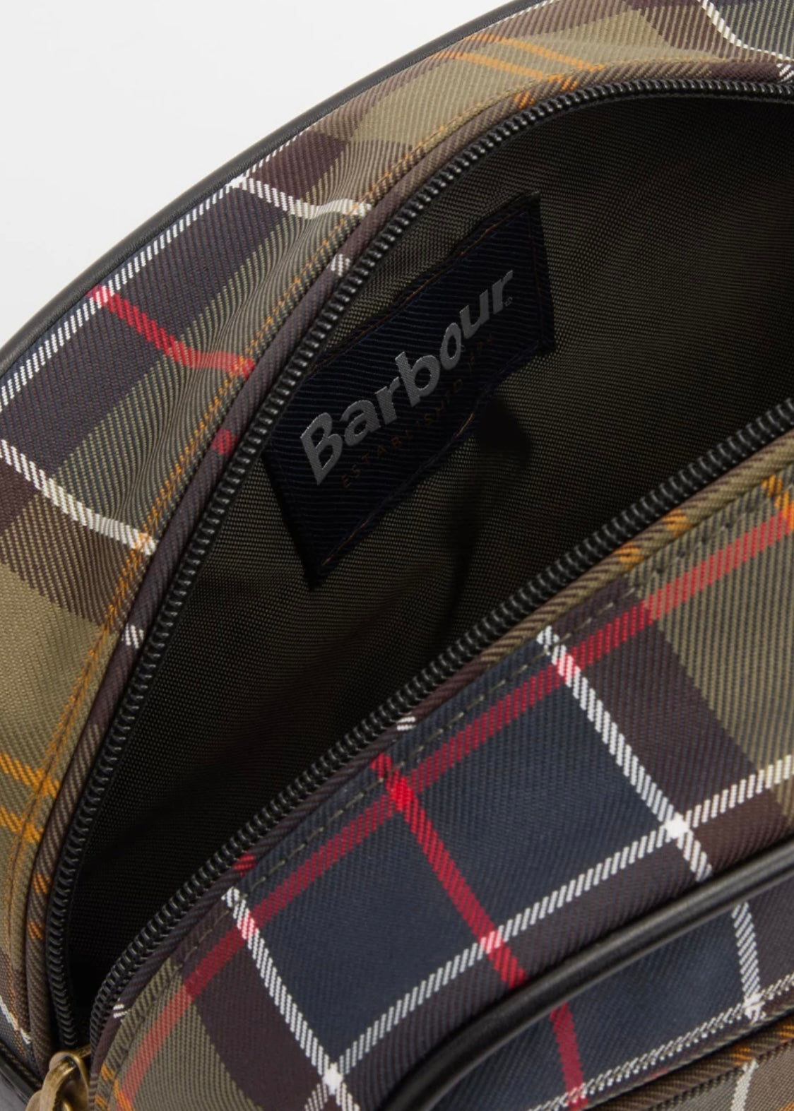 Tartan Washbag Olive
