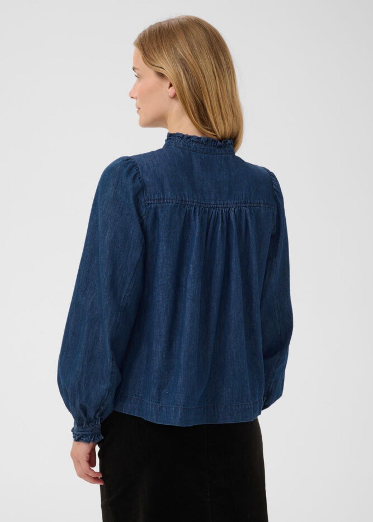 Christence Shirt Medium Dark Blue Denim