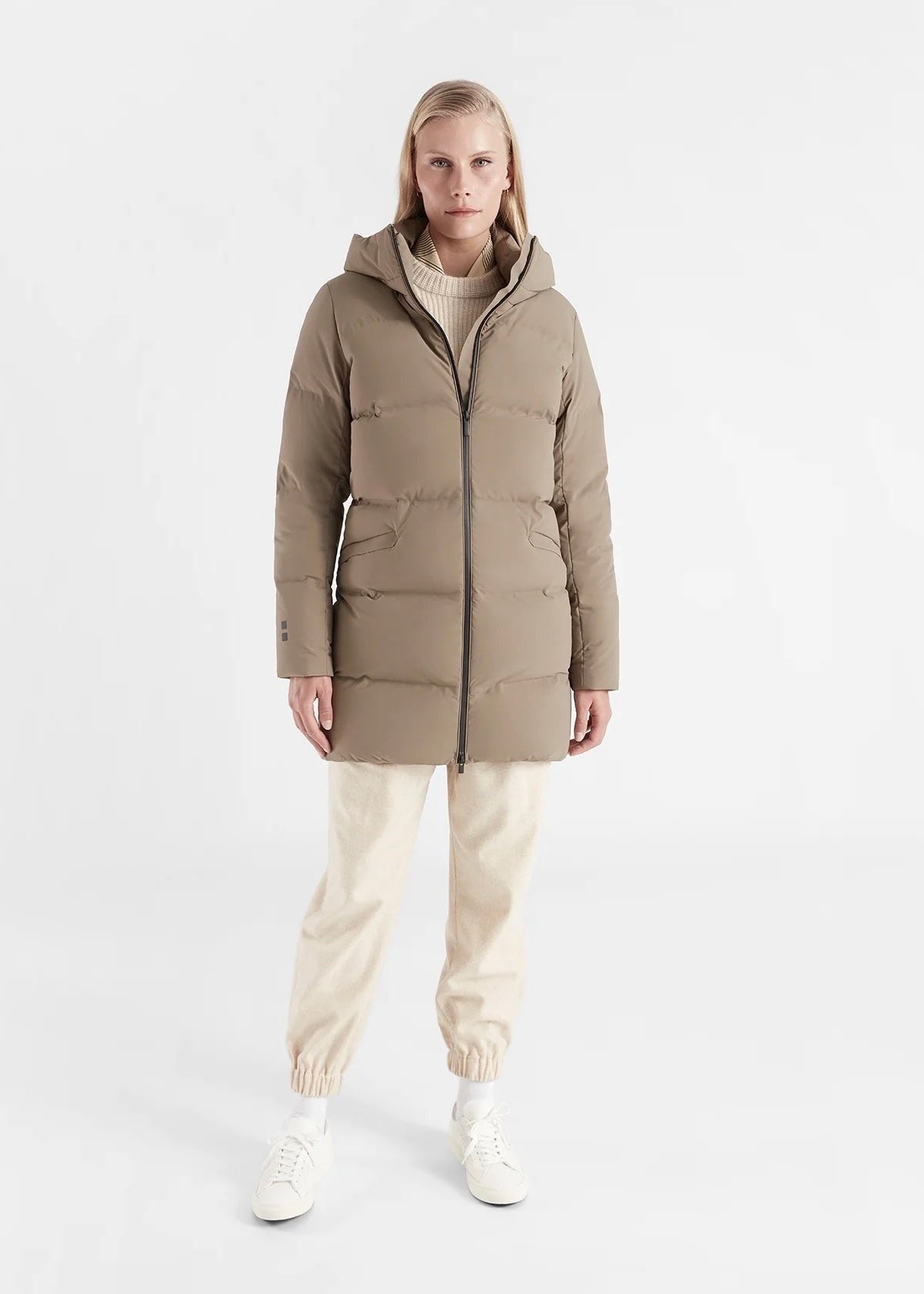 Thundra Parka Dark Sand