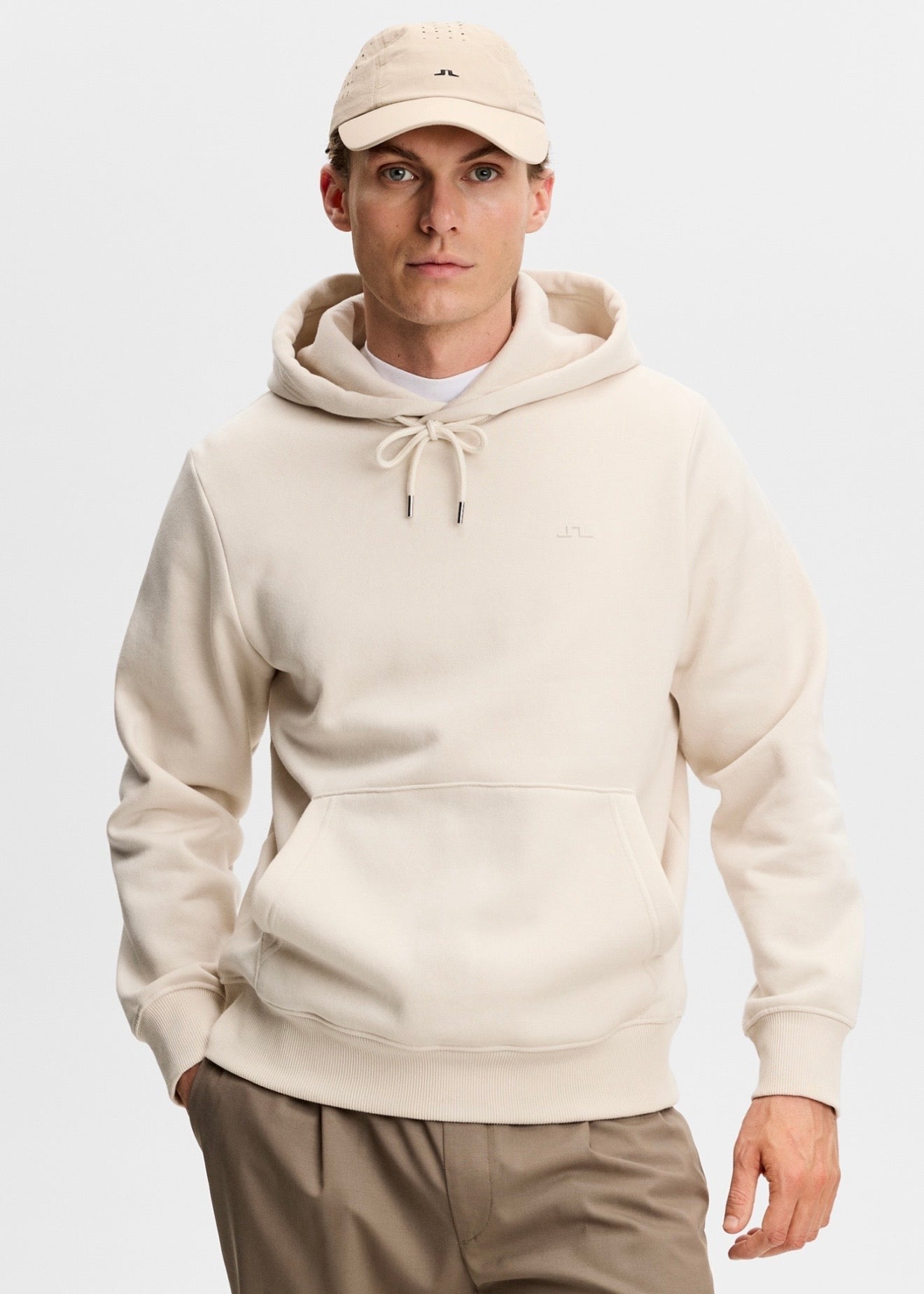 Alpha Hood Moonbeam