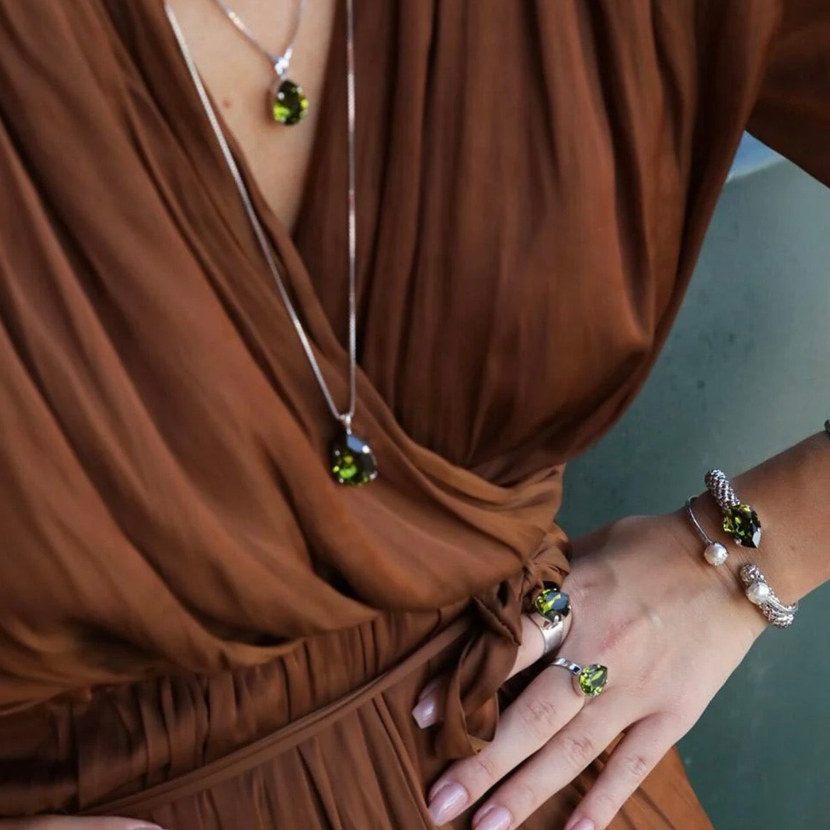 Classic Petite Bracelet Gold Pearl