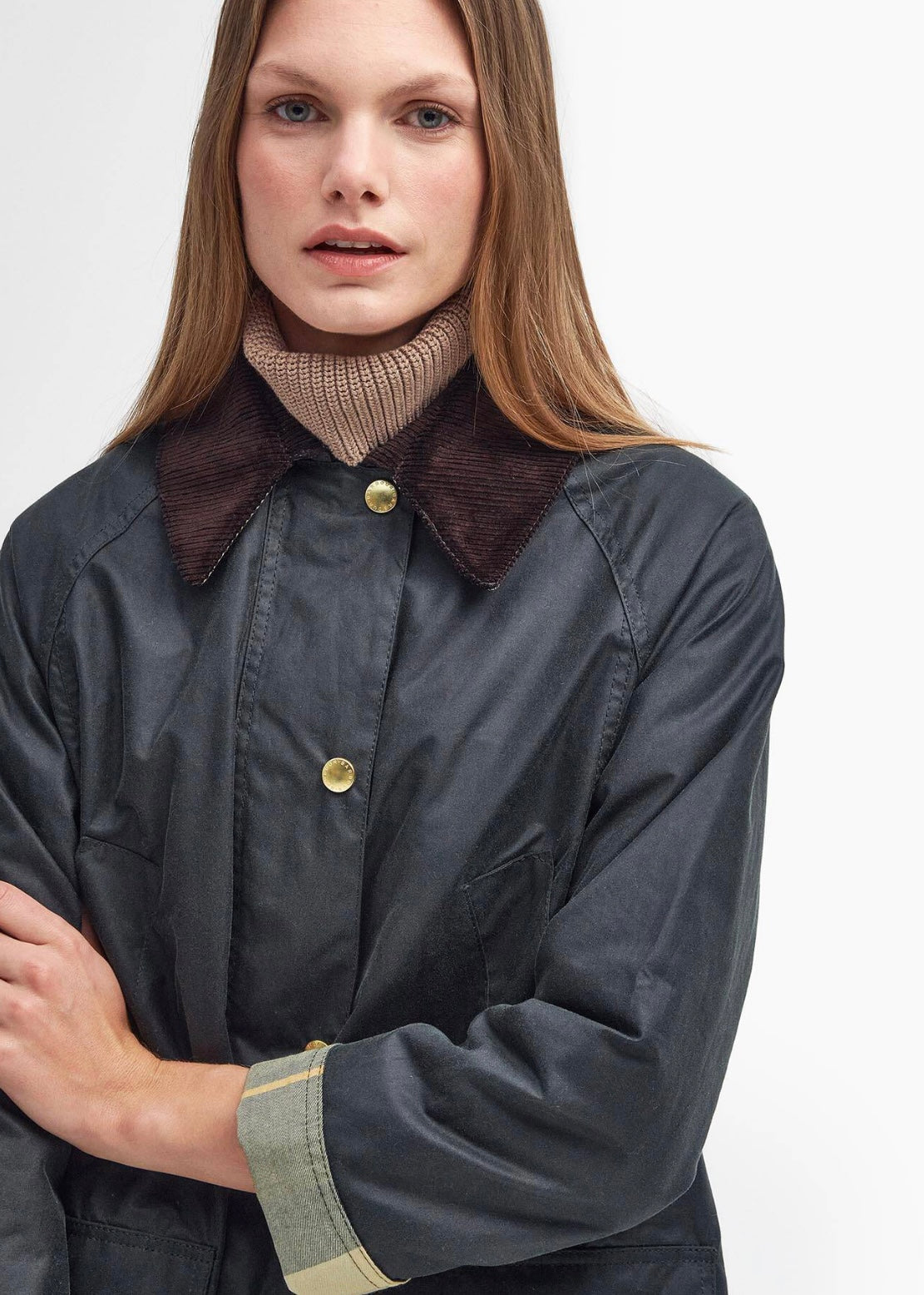 Long Beadnell Wax Jacket Sage