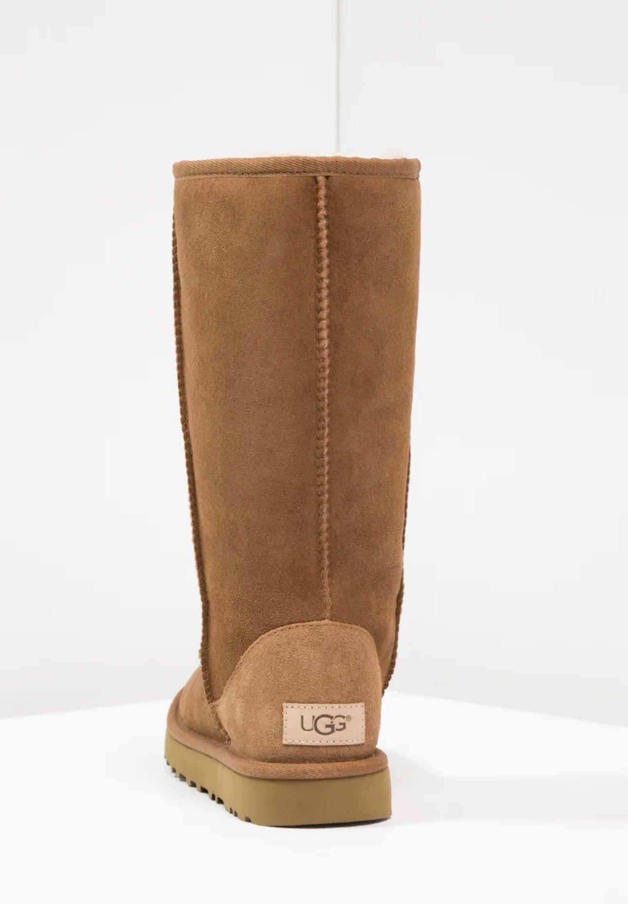 UGG W Classic Tall Chestnut