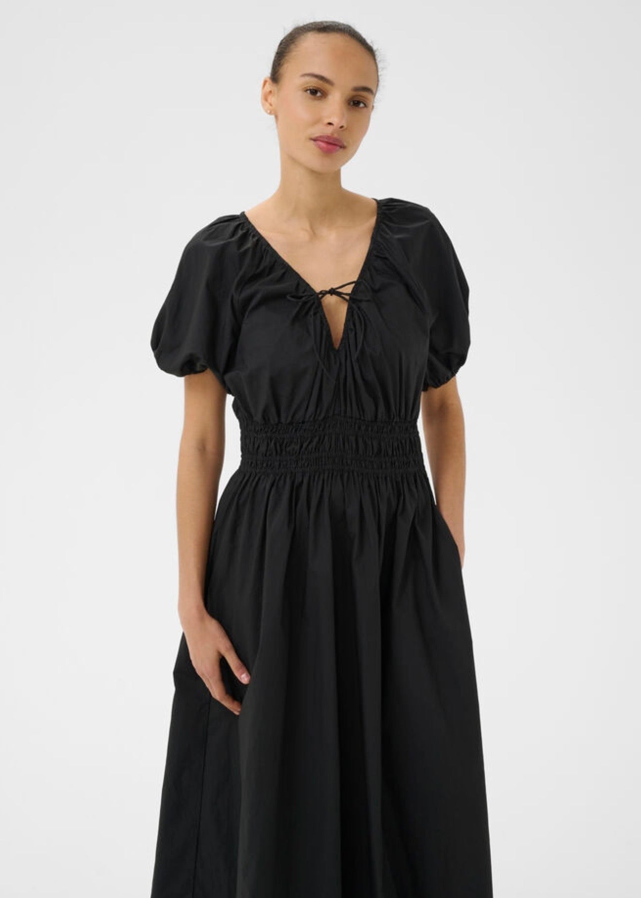 Bodilla Dress Black