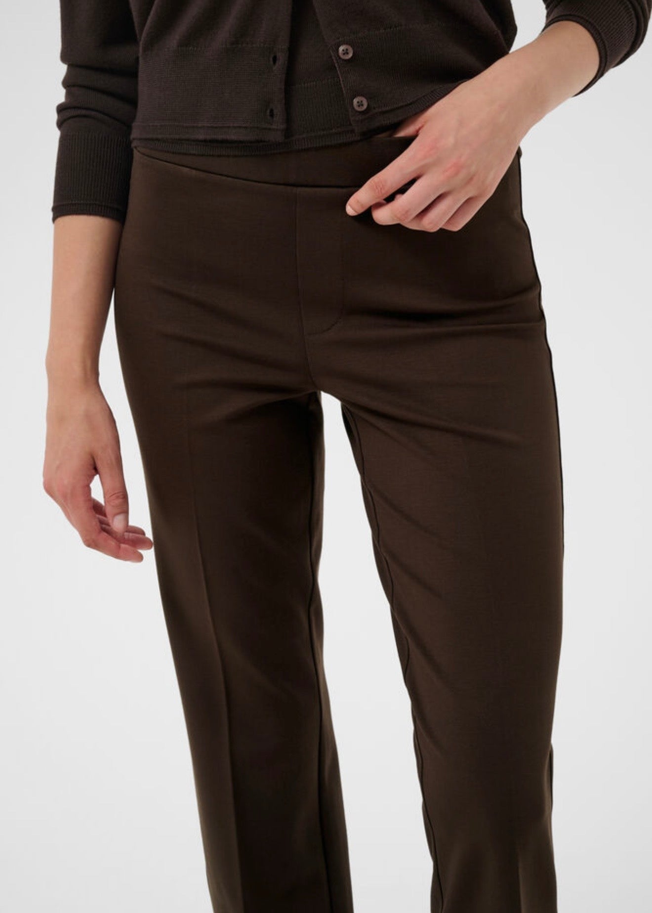 Ponta Pants Molé