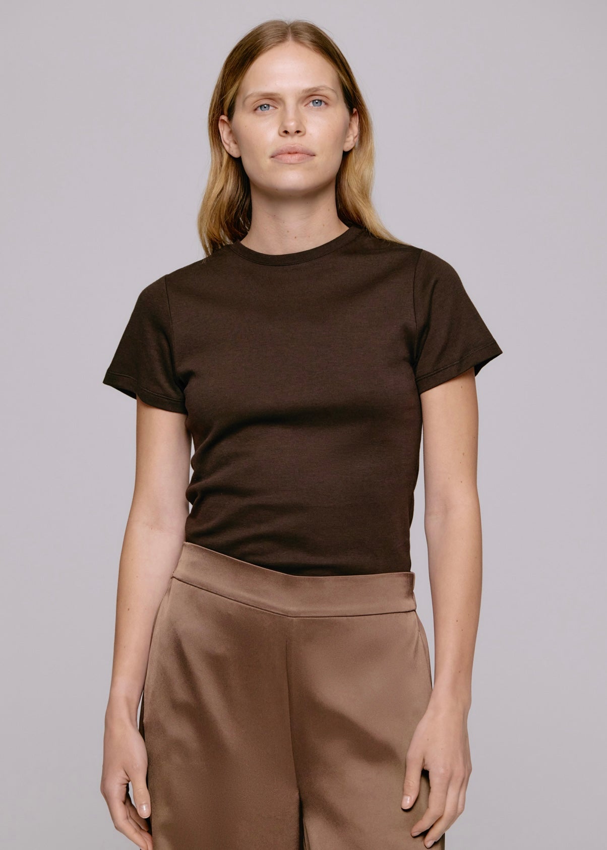 Agnes tee Brown