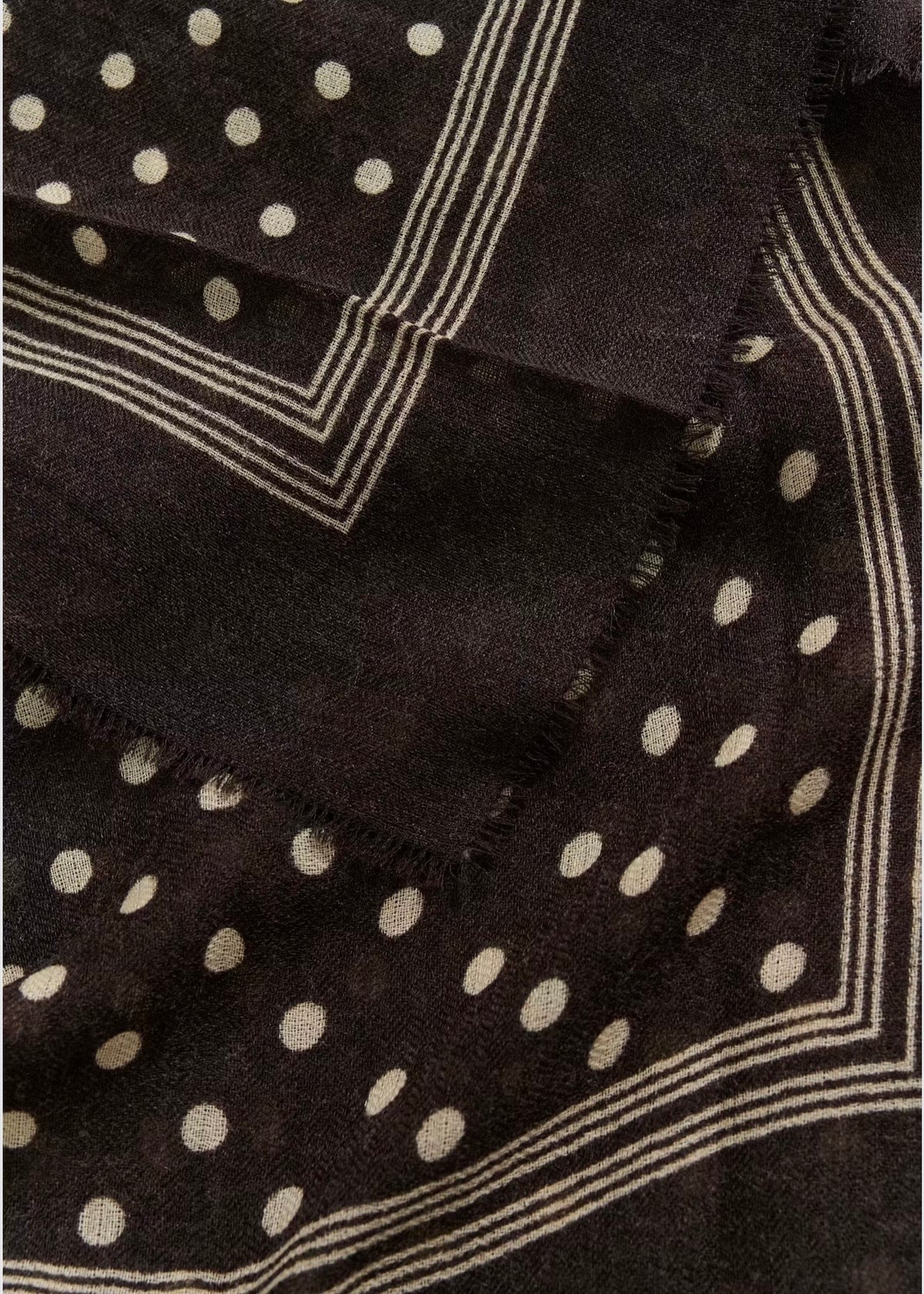 Celesta Scarf