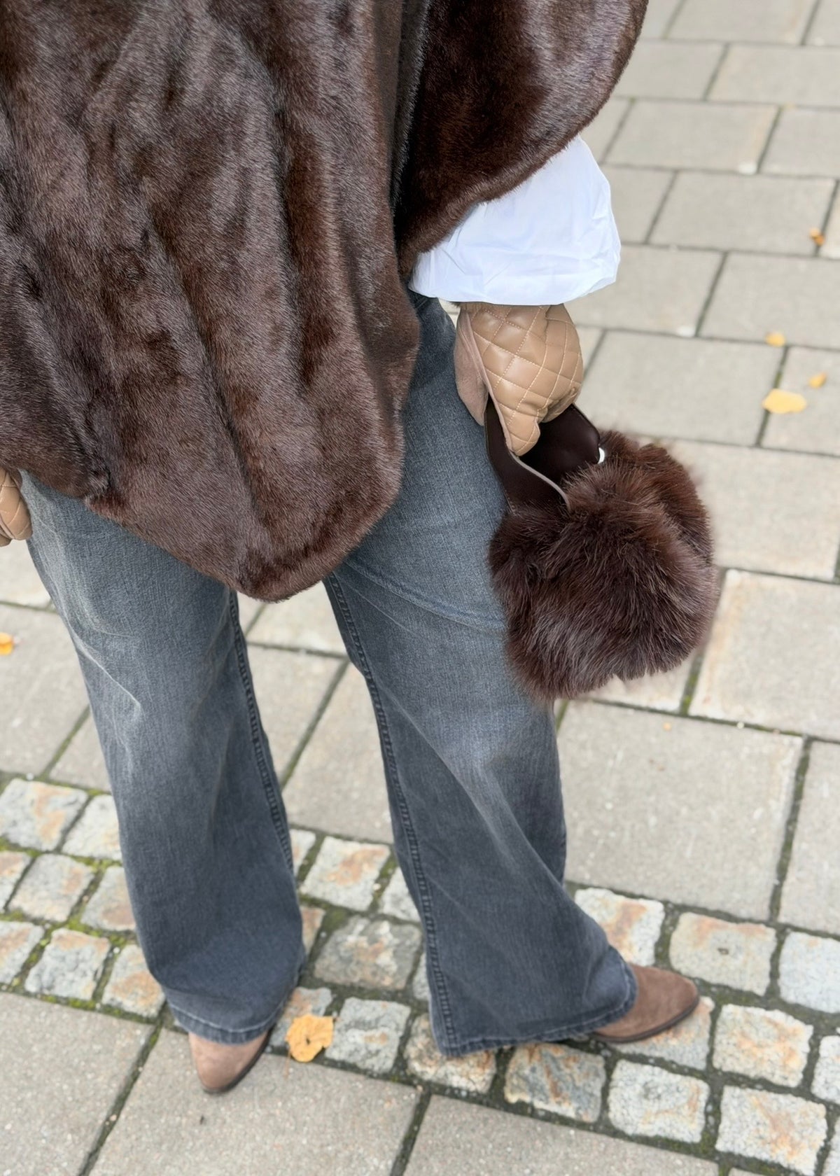 Paris Fuskepels Veske Minkbrun