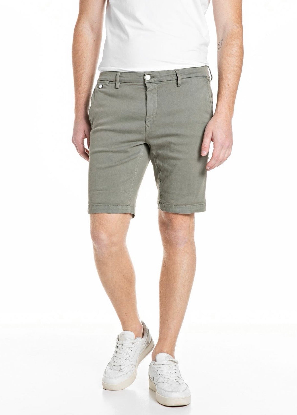 Benni Shorts 8366197 530