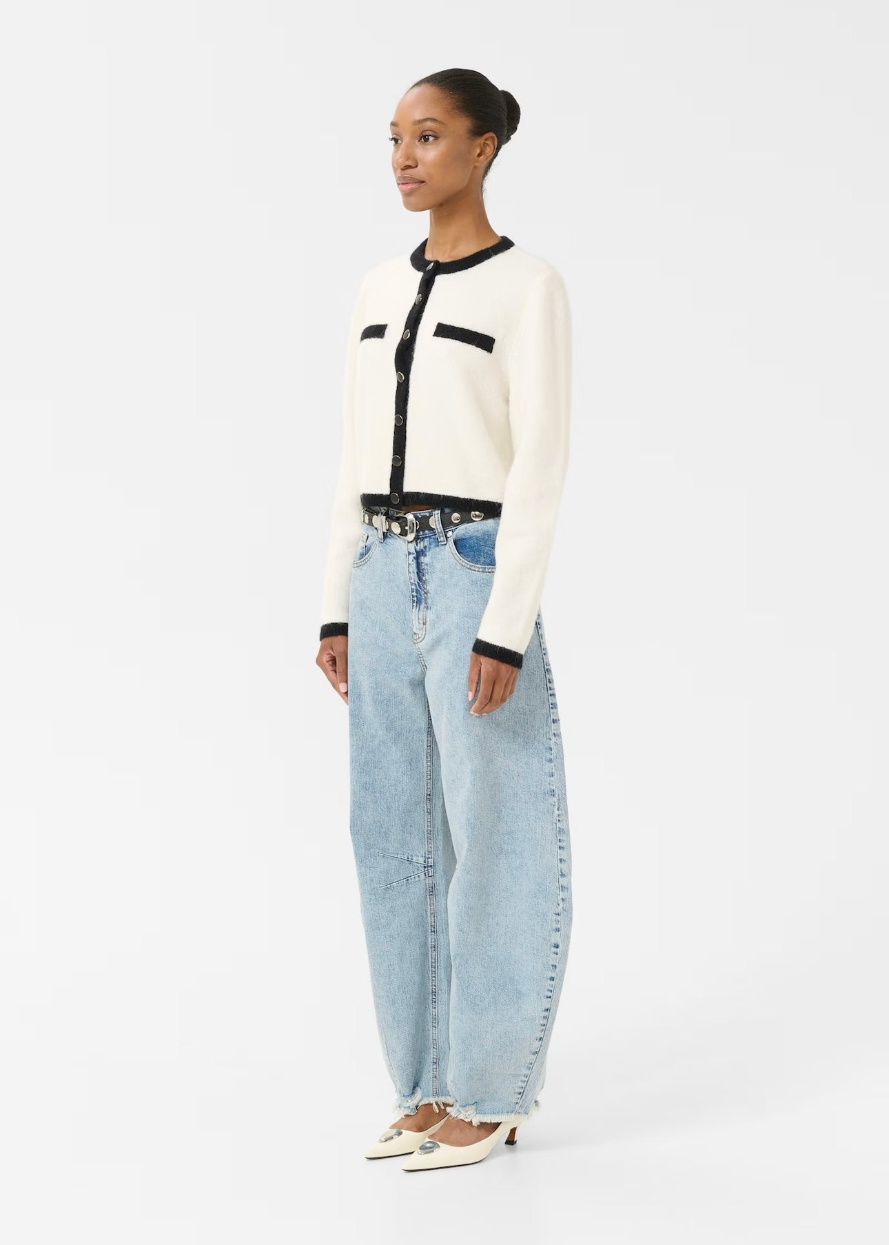 Gestuz Alpha Contrast cardigan - Ivory/Black