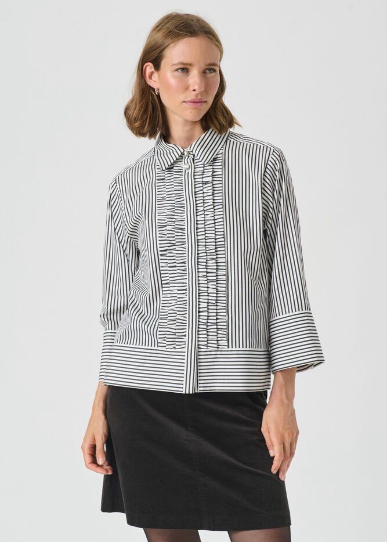Vinny shirt Black Stripe