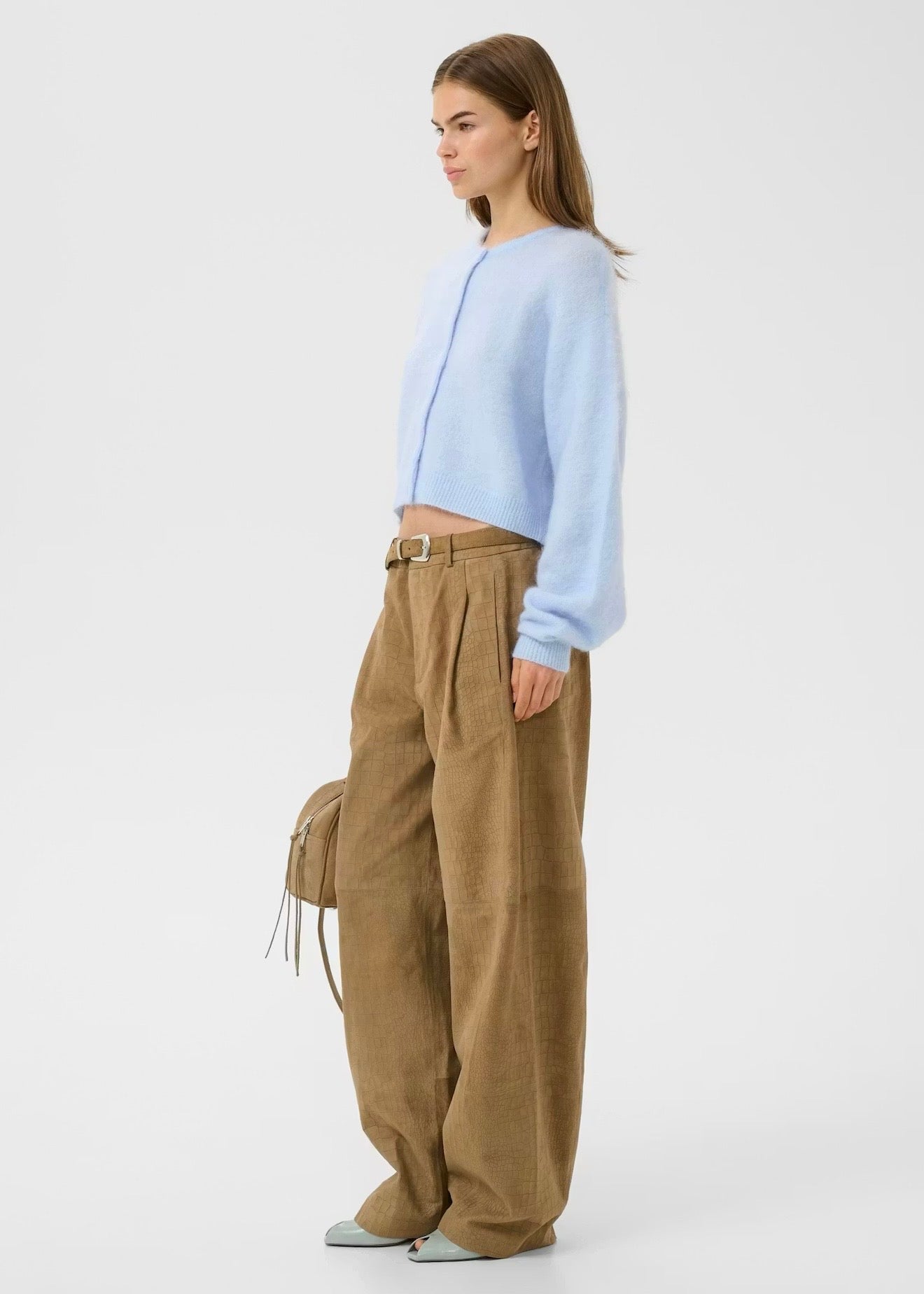 Debbie Short Cardigan Blue Finch