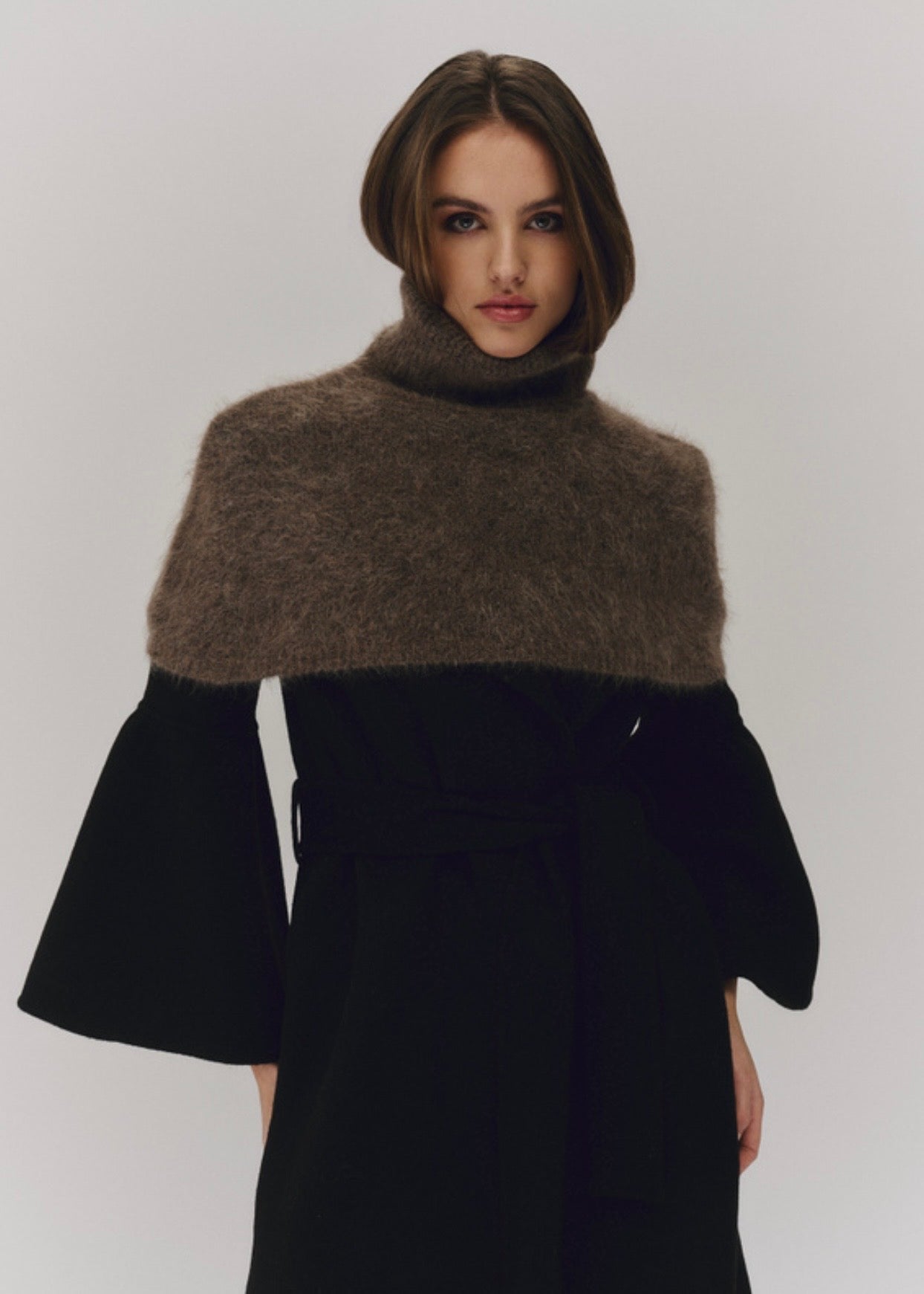 Juli Coat Black
