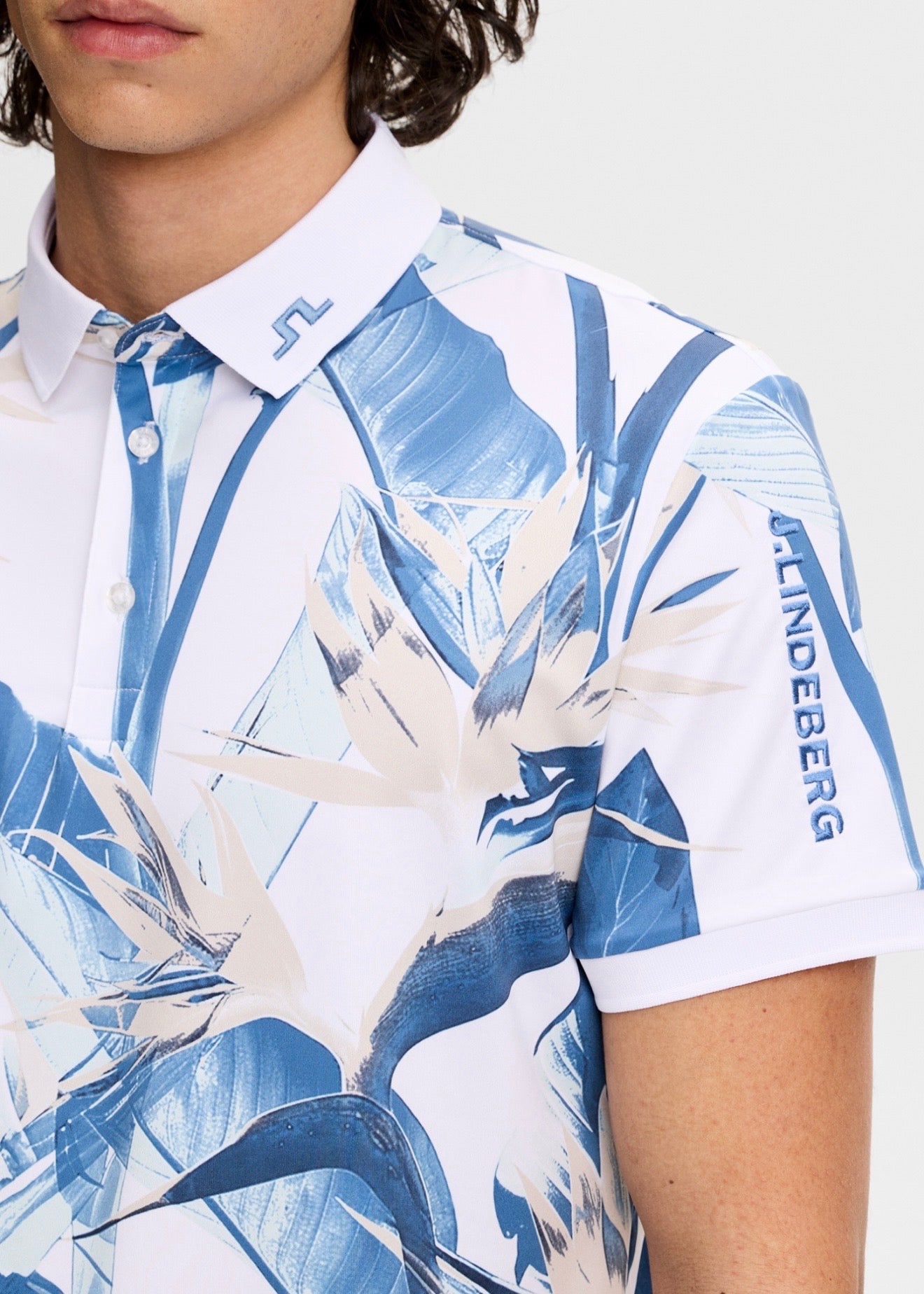 Tour Tech Print Polo Paradise Skylight